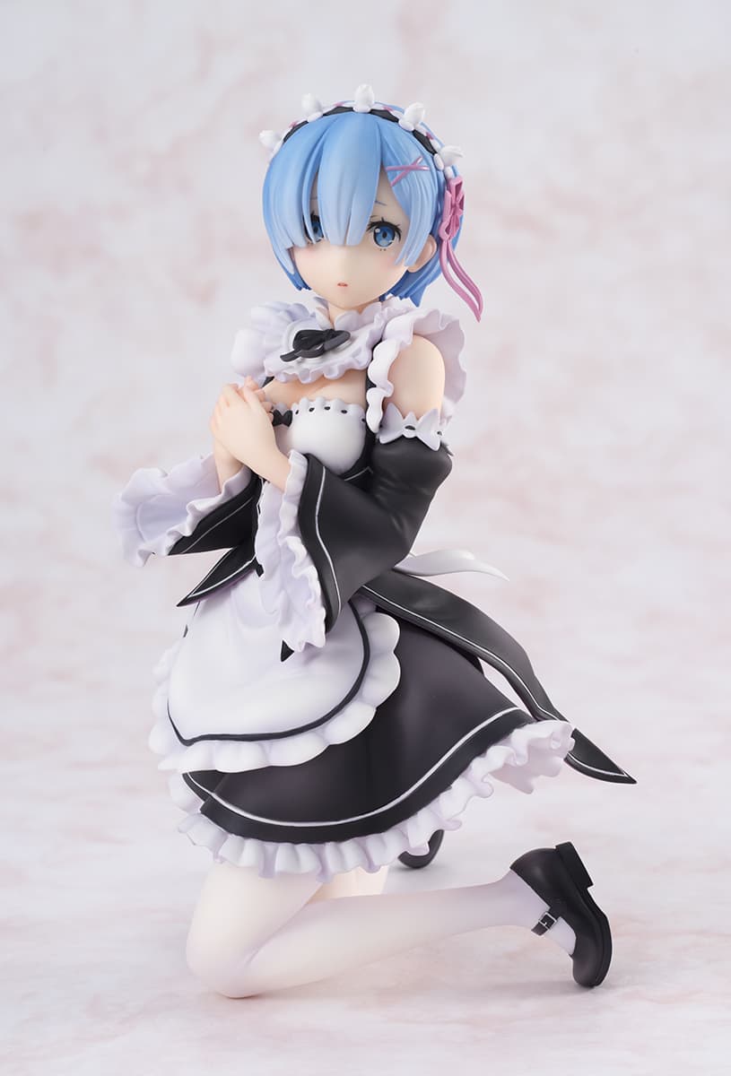 REM FIGURA 10 CM RE: ZERO STARTING LIFE IN ANOTHER WORLD REVOLVE