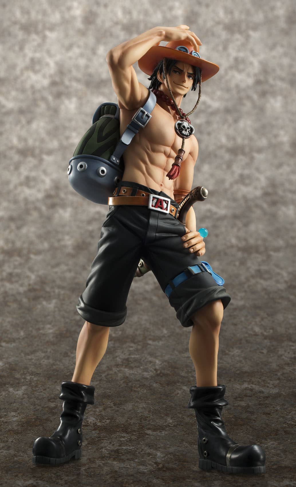 PORTGAS D. ACE 10 TH LIMITED VERSION FIGURA 23 CM ONE PIECE P.O.P. NEO-DX